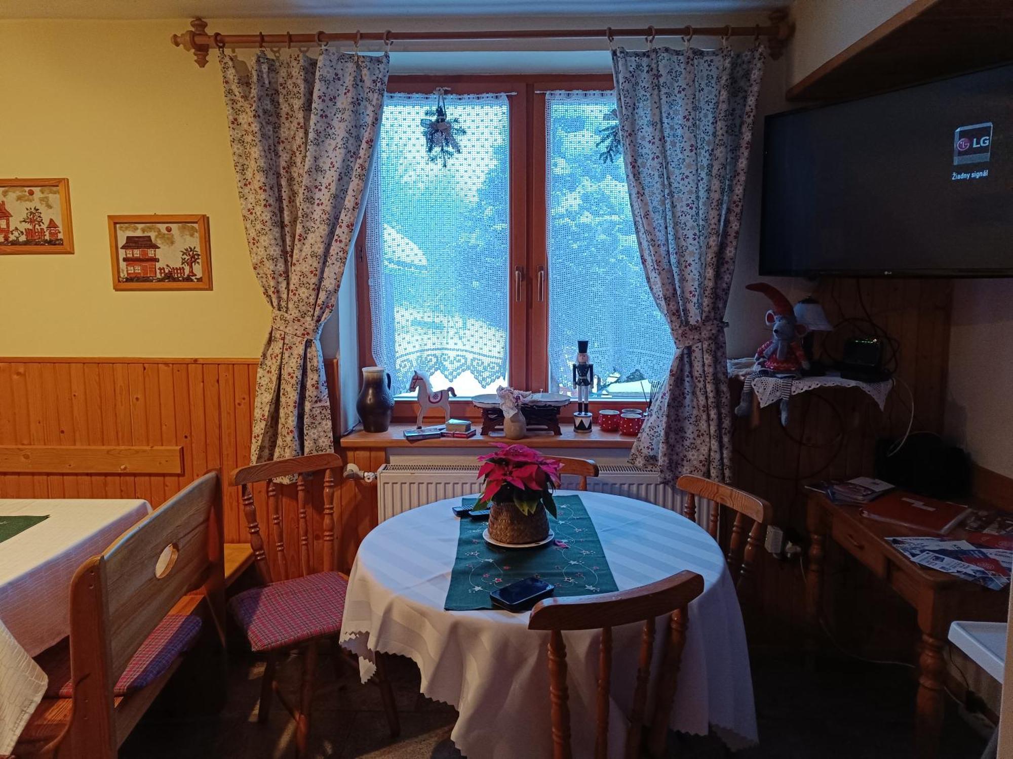 Hotel Privat Majo Liptovský Mikuláš Zimmer foto